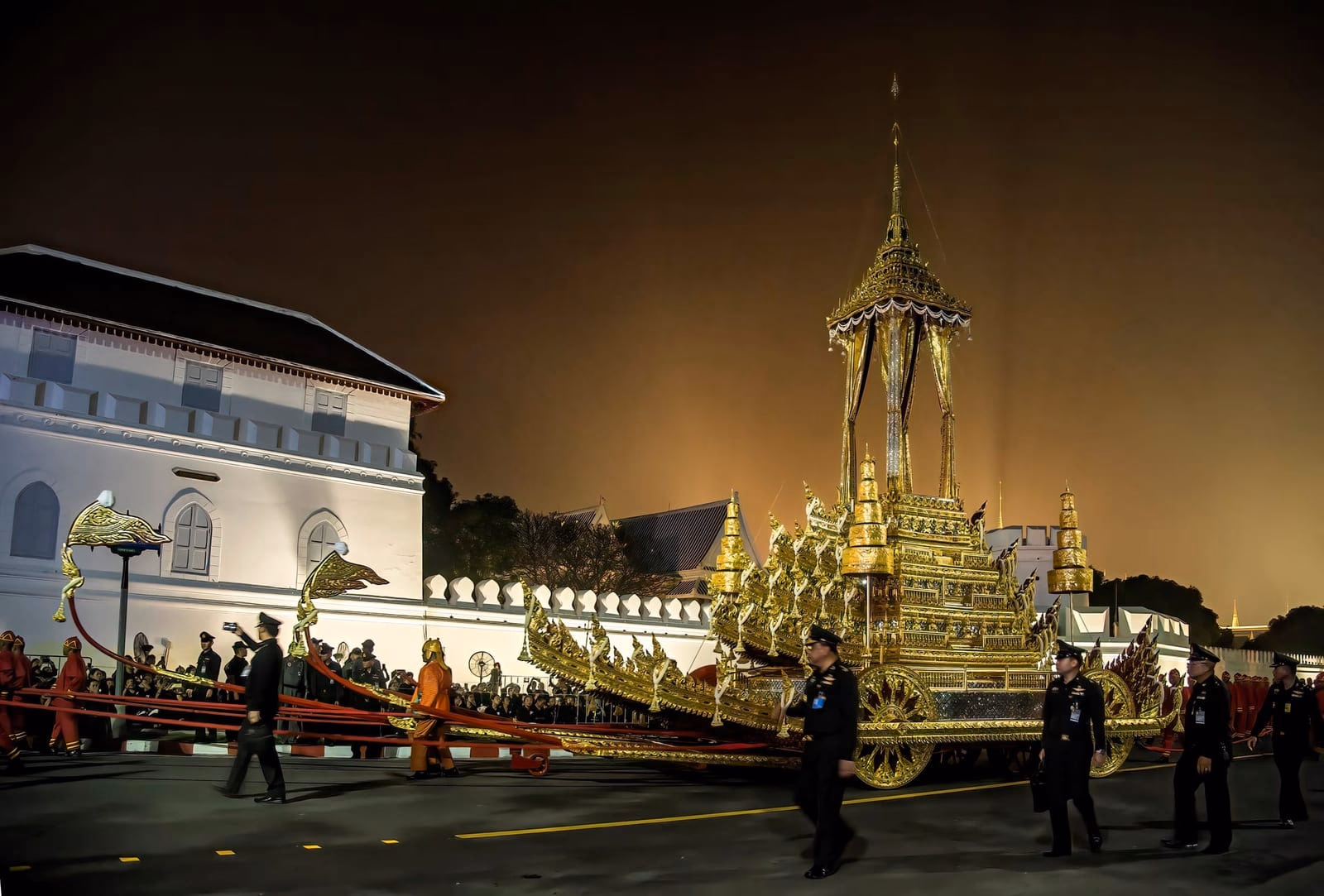 The Royal Farewell - photo 20